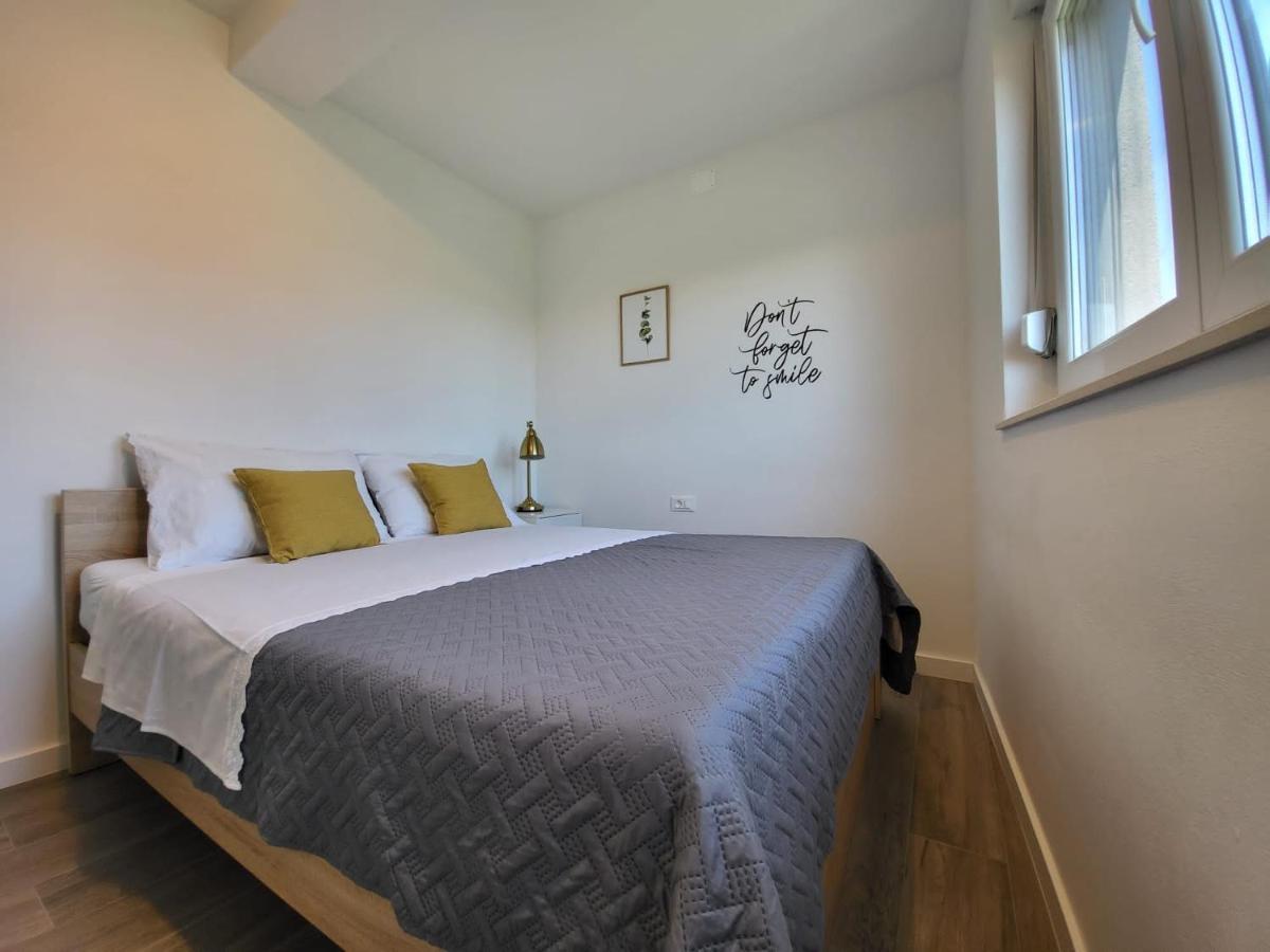 Vila Maslina-Apartman Br.4 Apartman Zára Kültér fotó